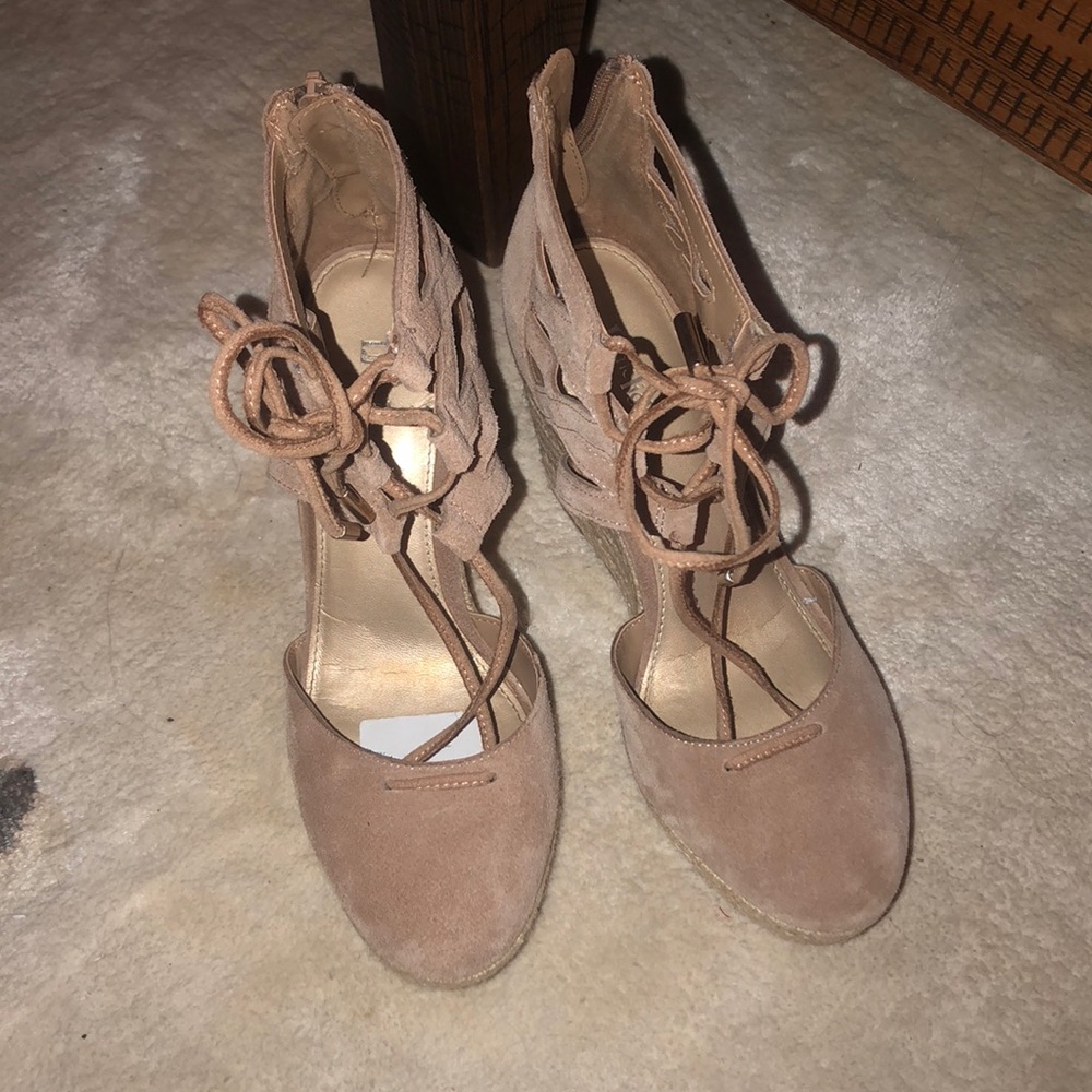 Limelight Women’s Espadrille Wedges size 7